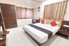 Hotel Grand Inn Baner