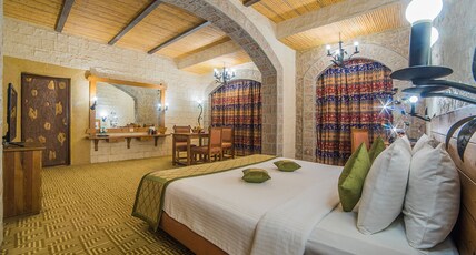 Hotel Sitara (Ramoji Film City) Room Type - Royal Suite