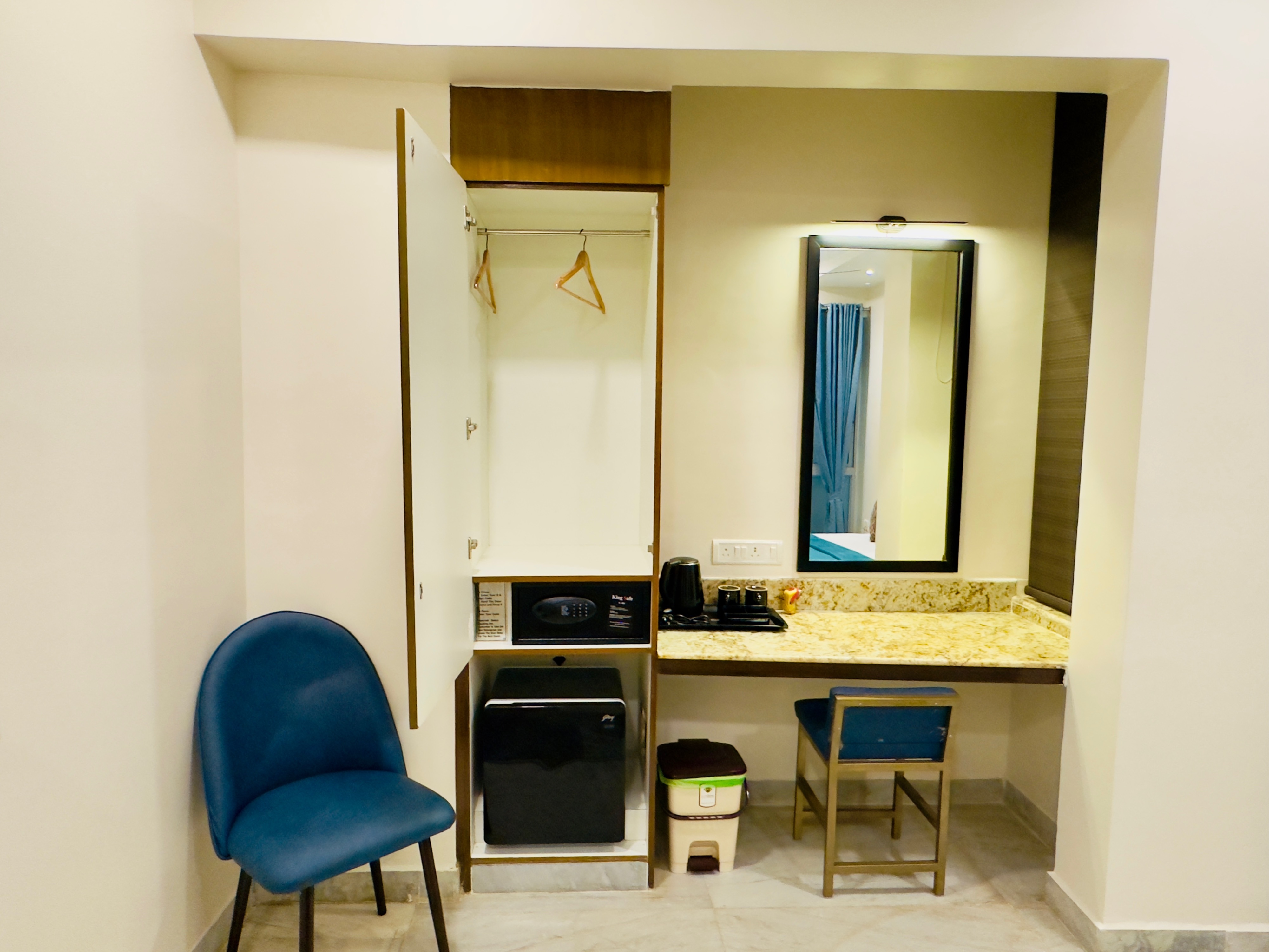 Greens Elite -Business Class Hotel (Near Chennai Central Railway station) - Tap to explore photos