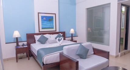 Kyriad Prestige Calangute Goa by OTHPL Room Type - Deluxe Room with Balcony