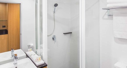 ibis Styles Hobart Room Type - Standard Room with 2 single beds
