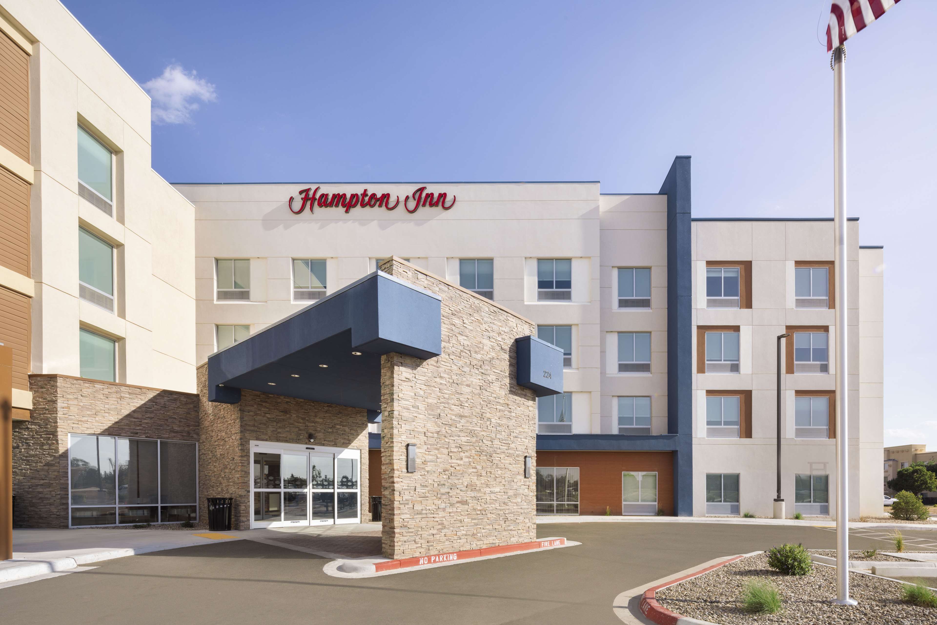 Home2 Suites by Hilton Clovis - Tap to explore photos