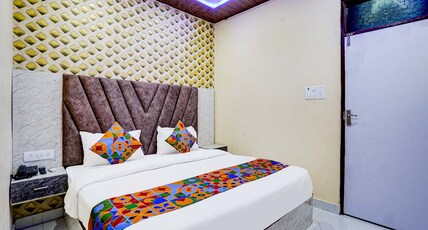 FabHotel Ratraksh Room Type - Premium Room