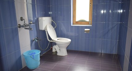 wachan Room Type - DOUBLE ROOM WITH BALCONY 2