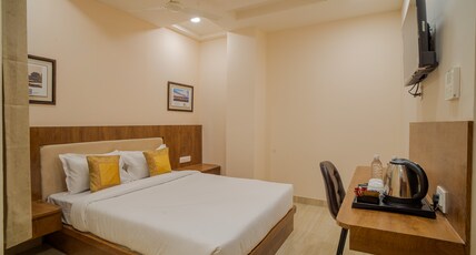 THE TRIANA Room Type - Deluxe Room