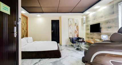 Palette by CheckIn Chappan Market Indore Formerly Sapphire Star Room Type - Suite