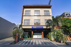 FabHotel New Saurabh Inn
