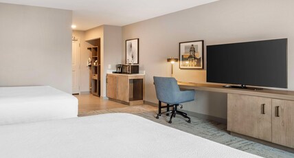 Hilton Garden Inn Charlotte-Concord Room Type - 2 QUEEN HEARING ACCESSIBLE