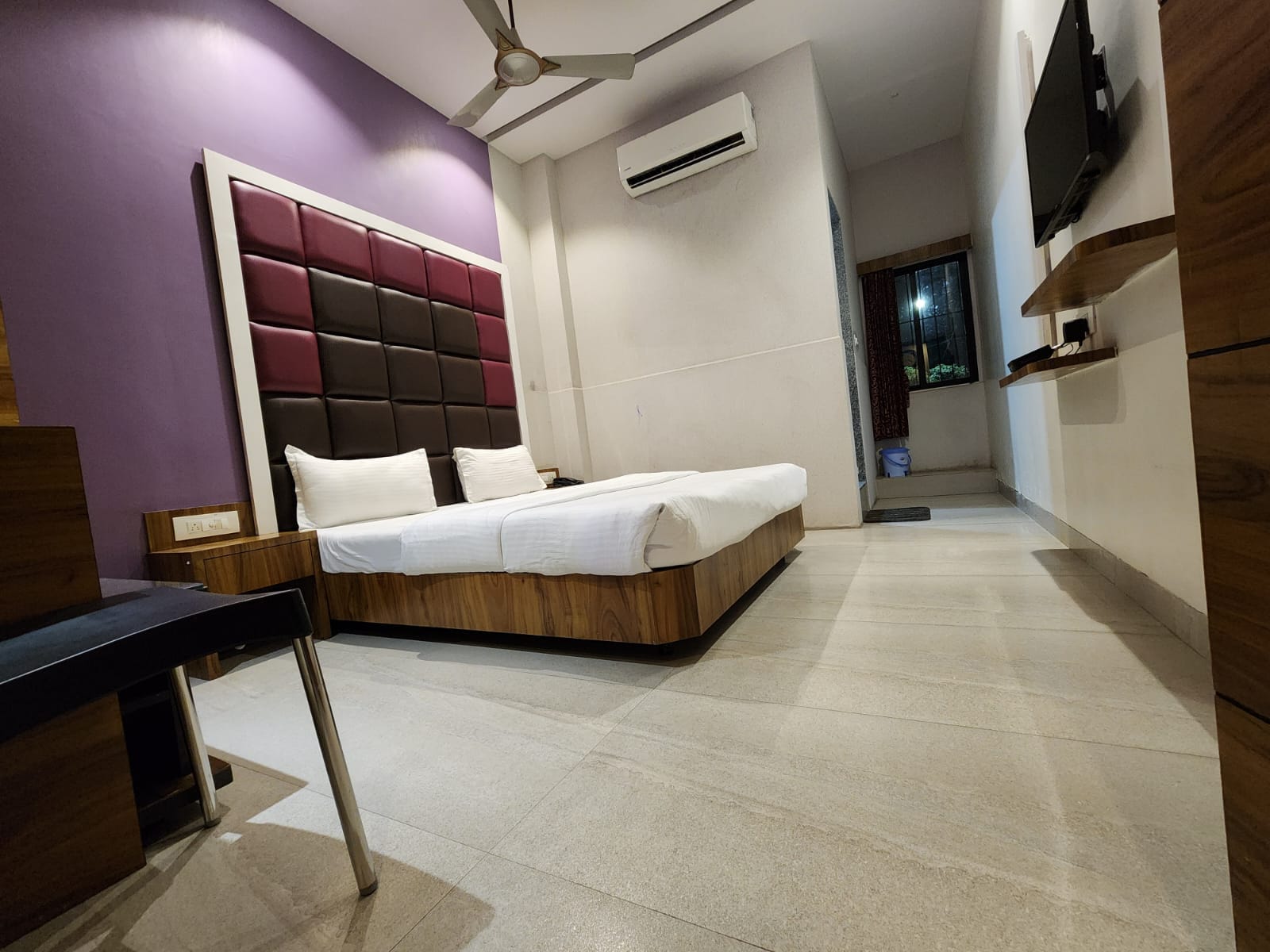 Hotel Shree Krishna Paradise - Tap to explore photos