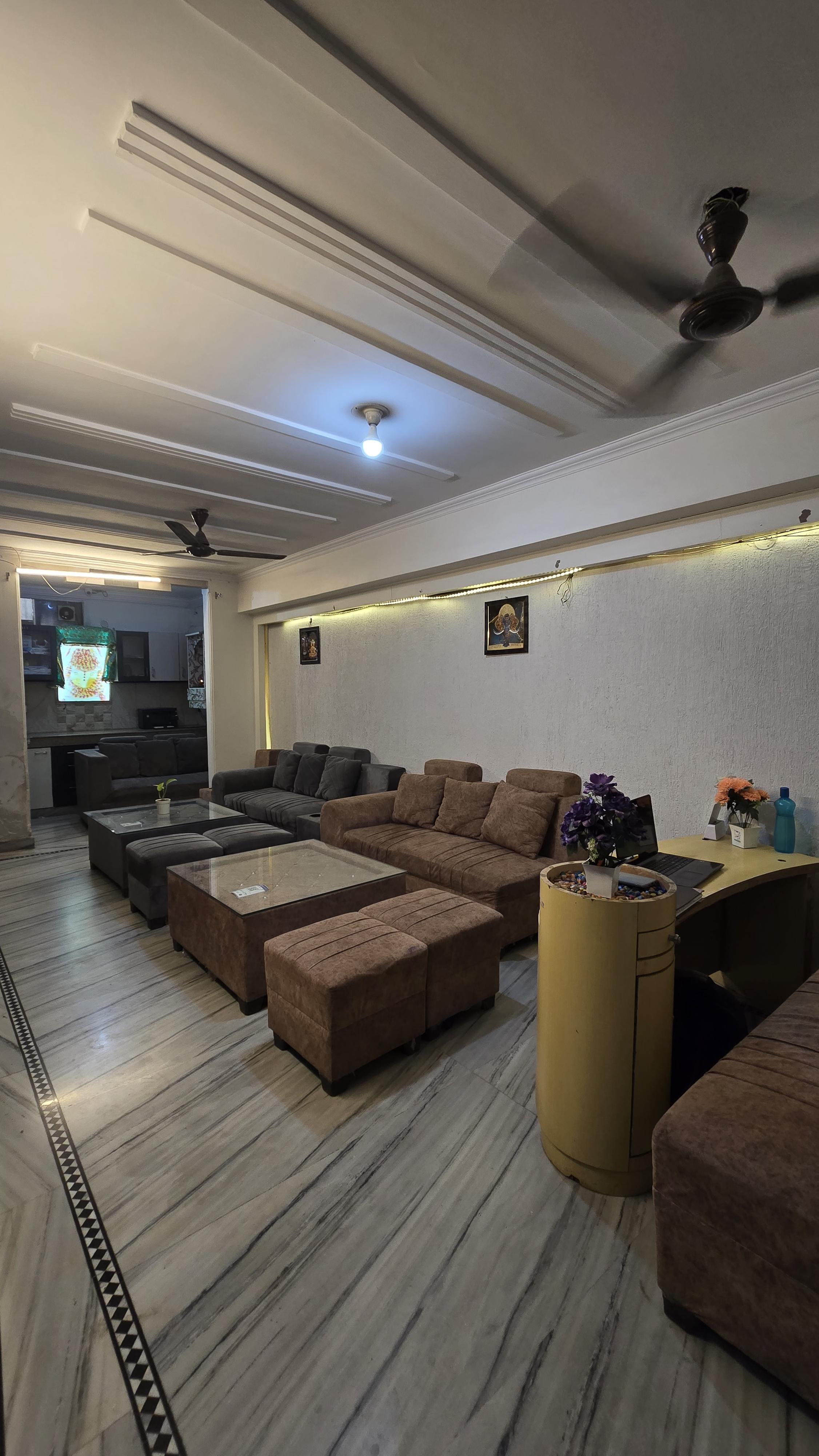 Star Home 5bhk - Tap to explore photos