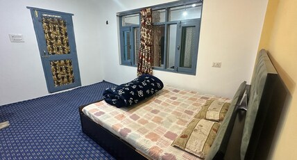Al Nassr night stays Room Type - Bedroom 8