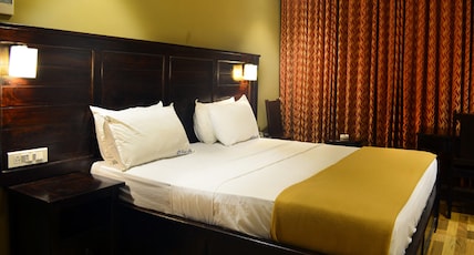 Ranis Grand Room Type - Deluxe Ranis Grand Room Type - Deluxe
