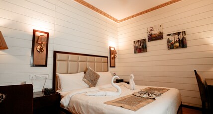 Sinon Baga Retreat - A Beach Resort Room Type - Premium Cozy