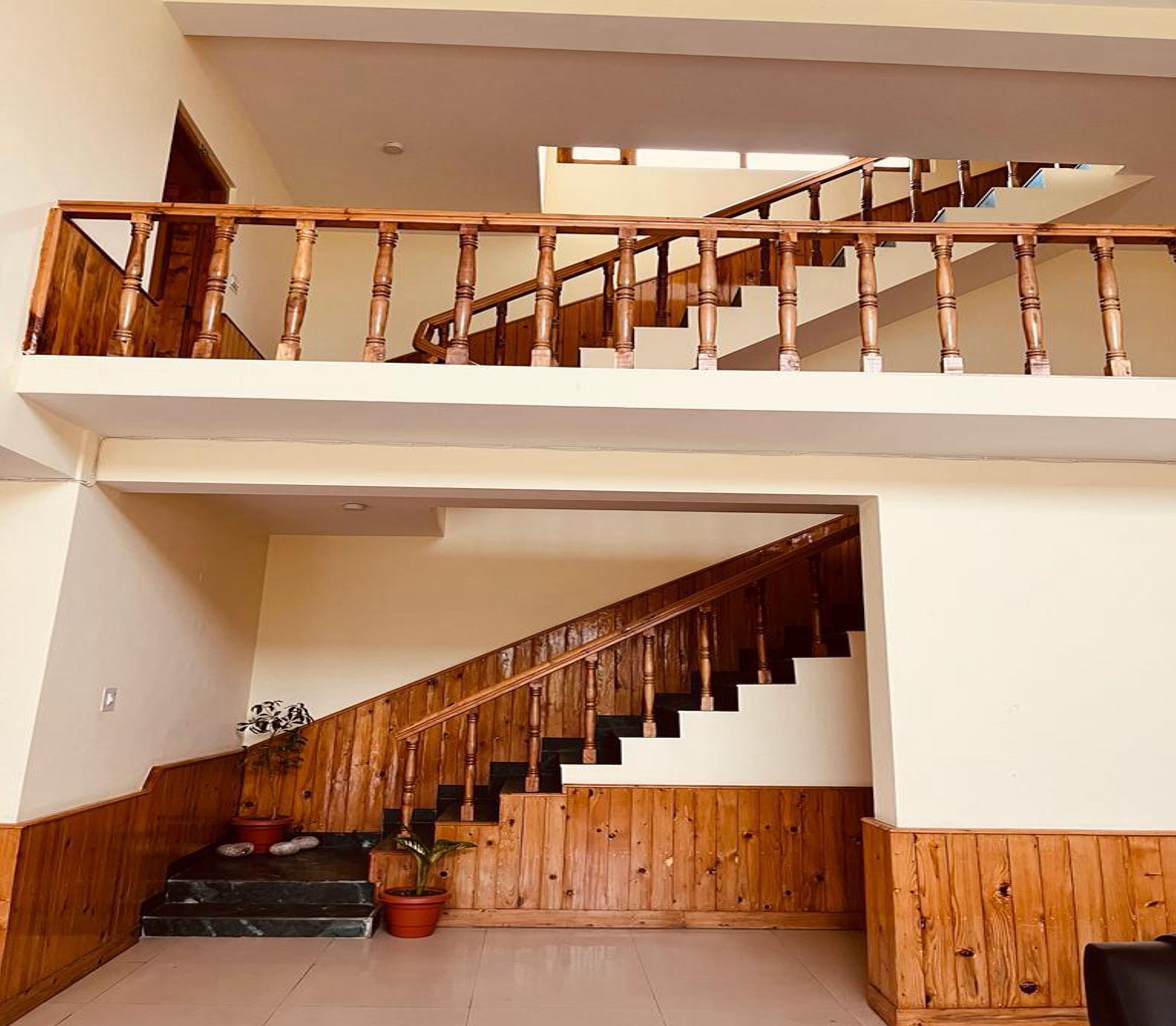 Apple Cottage B&B | 4bhk Cottage - Tap to explore photos