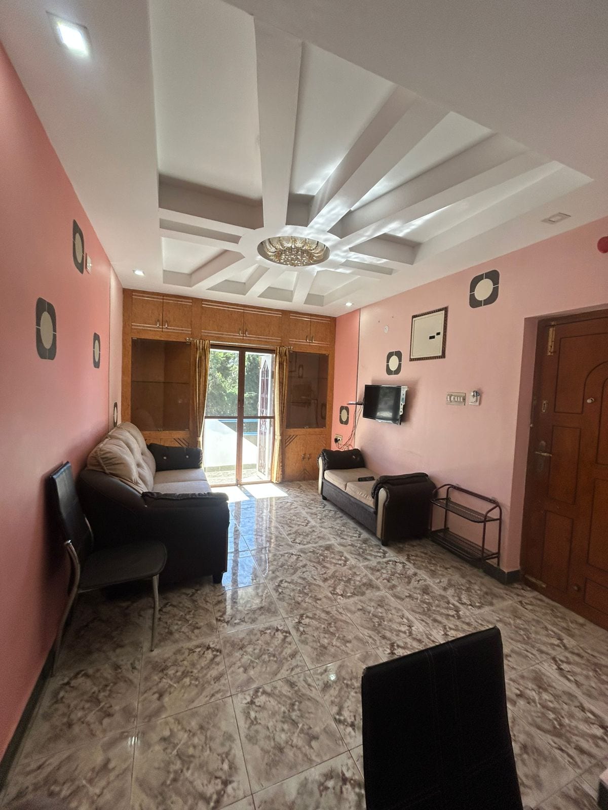 Discover ooty Resort - Tap to explore photos
