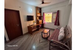 Entire 3BHK Kolkata Apartment || 900 metres from Ruby Hospital