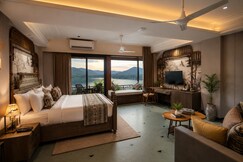 The Luxury Tiger