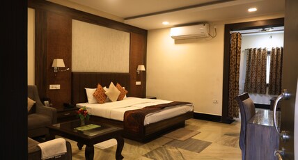 MPT Tourist Bungalow, Chitrakoot (1 KM from Ram Ghat) Room Type - Ac Deluxe