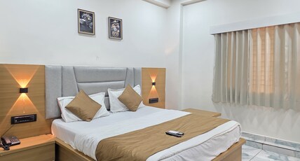 Hotel CTM Lake Room Type - Deluxe Room With City View