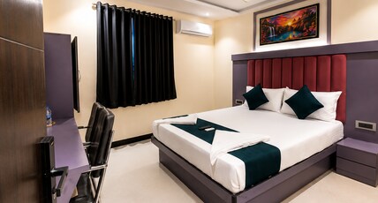 Hotel Taj Palace Near Mumbai Airport Room Type - Super Deluxe
