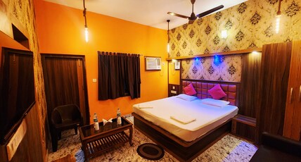 Resort Garden Retreat Room Type - Deluxe AC Room With Free Wi-Fi and Balcony