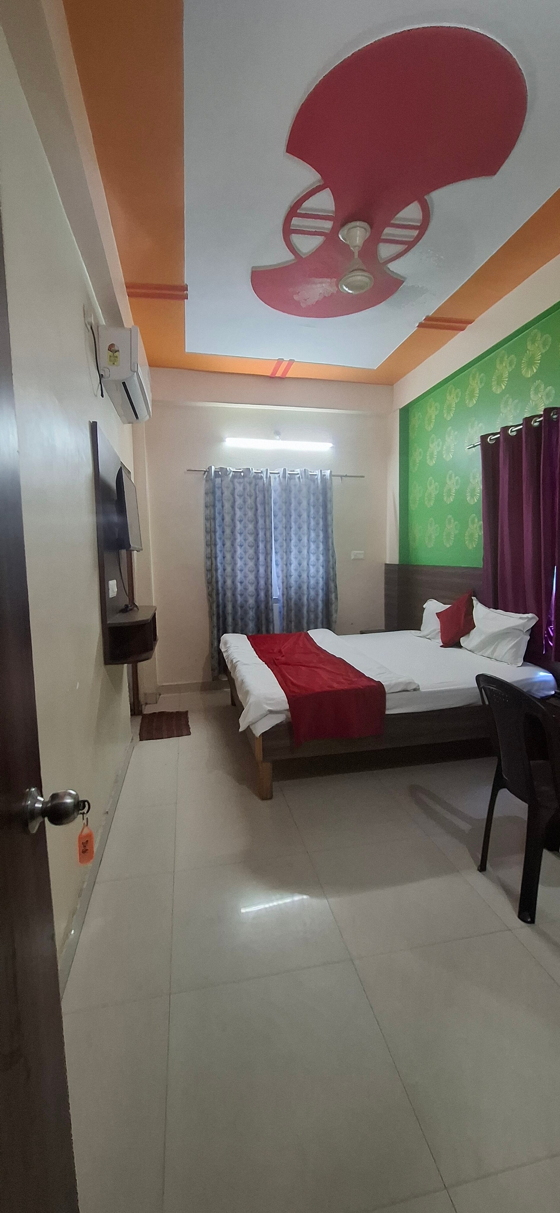 Hotel Prabhu Sundaram Inn - Tap to explore photos