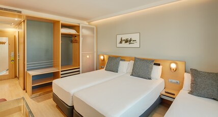 Sercotel Caspe Room Type - Classic Triple Twin 3