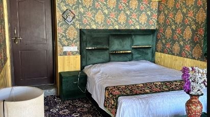 Hideaway Cottages Room Type - Bedroom 1