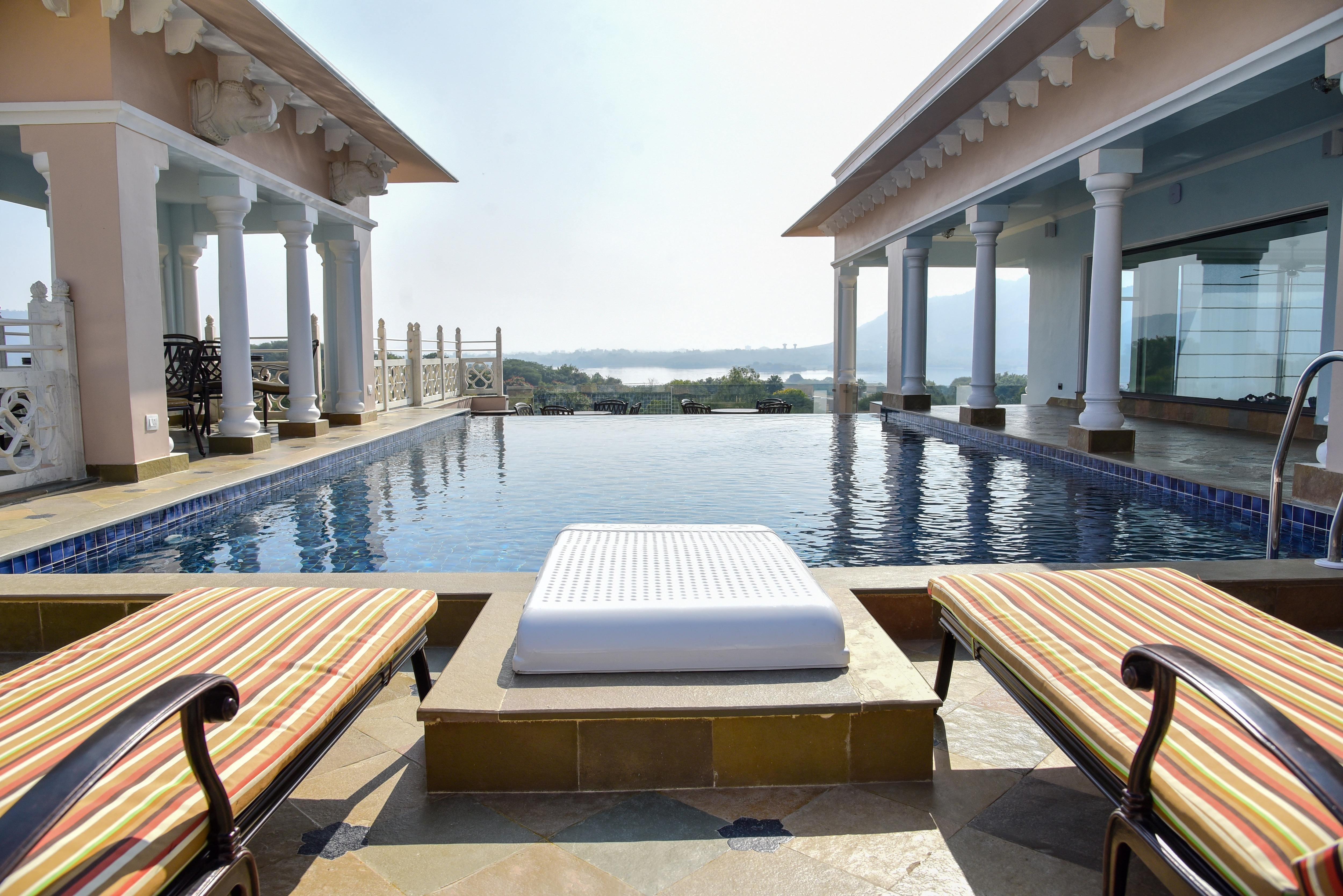 Jhadol Vijay Vilas Near Lake Pichola - Tap to explore photos
