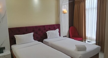 Hotel LP Regency Room Type - Superior Room
