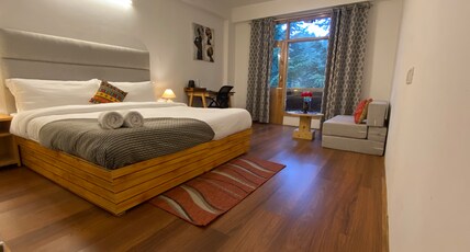 Getaway Stays Manali | River-view Rooms Room Type - Superior Room with River and Mountain View