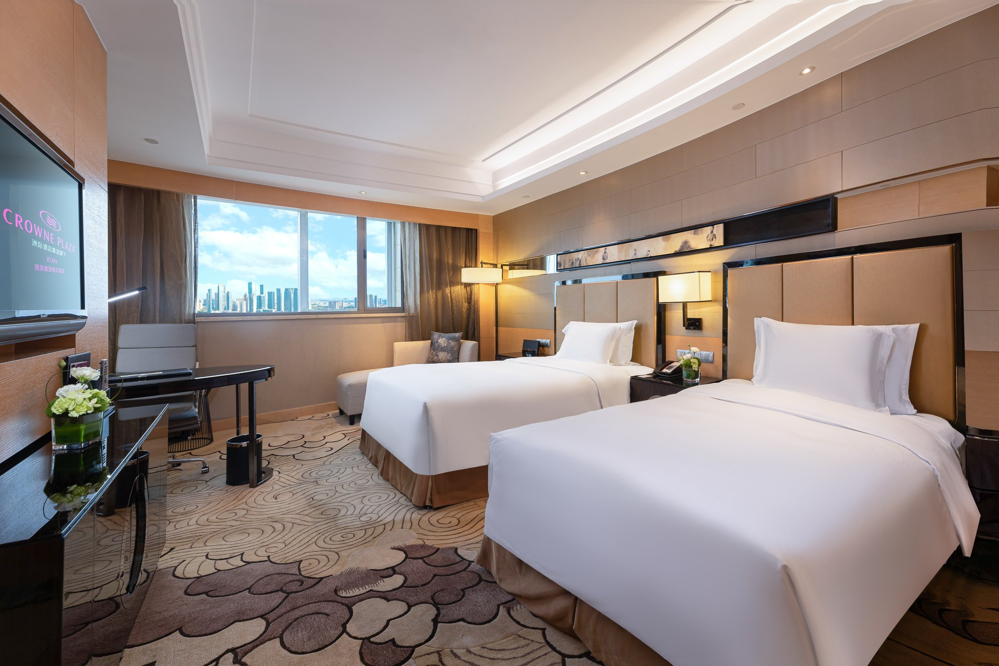 Crowne Plaza XI'AN - Tap to explore photos