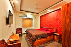 Aananya palm Beach 40