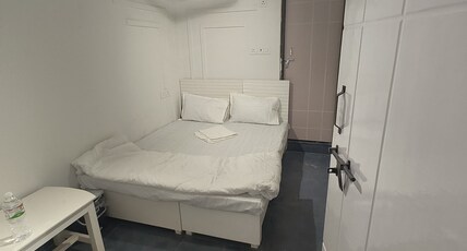 Ramayanika Homestay Room Type - small cozy 202 with AC attached washroom