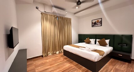 Hotel Kingdom Suites Room Type - Deluxe Room