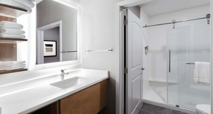 Staybridge Suites Waco South Woodway Room Type - 2 Queen Studio Suite