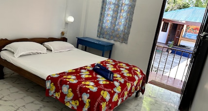 SEA VIEW TOURIST COMPLEX Room Type - Standard NON-AC Room SEA VIEW TOURIST COMPLEX Room Type - Standard NON-AC Room