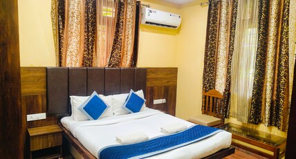 RAJ SAMUDRA HOTEL AND SPA BY PSPB HOSPITALITY Room Type - Deluxe Room