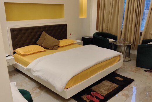 Hotel Mangal Residency