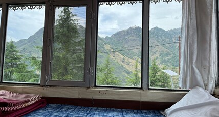 Gulab-B Room Type - Valley View Room with Balcony