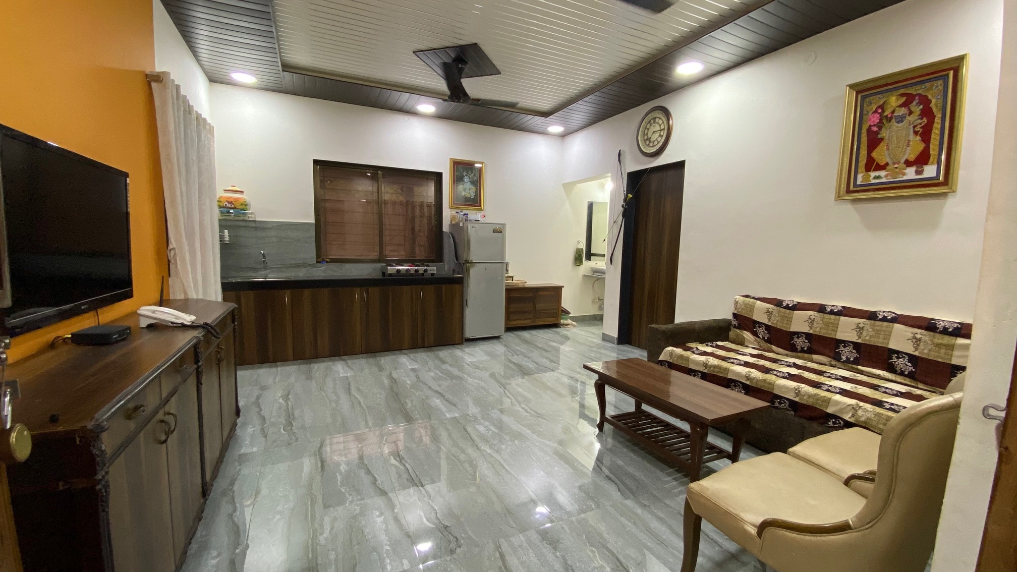 Mountain Meadows - Tap to explore photos