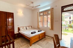 Peravel Beach Holiday Home