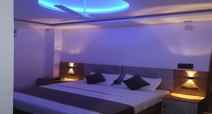 Hotel Aashiyana Palace Room Type - deluxe room