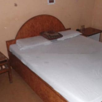 Hotel Shri Krishna - Tap to explore photos