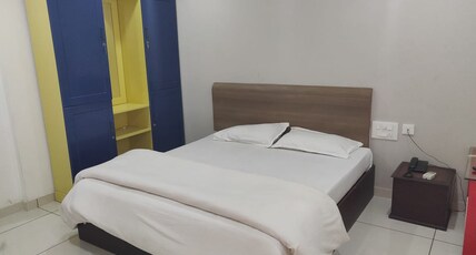 Velimuttam Residency Room Type - Deluxe AC room