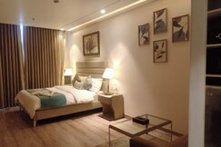Urban Nest, Aipl joystreet