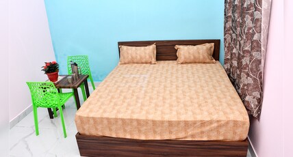 Virat Chatpata Bazaar Room Type - Standard Room with Private Bathroom