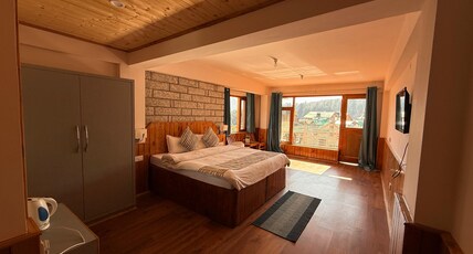 Drifters Inn by The Hidden Tribe Room Type - Superior Double Bedded Room