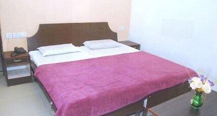 Surya Residency Room Type - Double Bed Non AC Room
