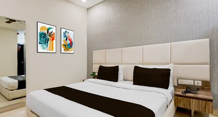 Super Townhouse Hotel Sec- 54 Golf Course Road Room Type - Classic